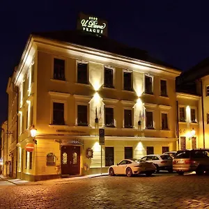 u-pava.praguehotelsweb.com/